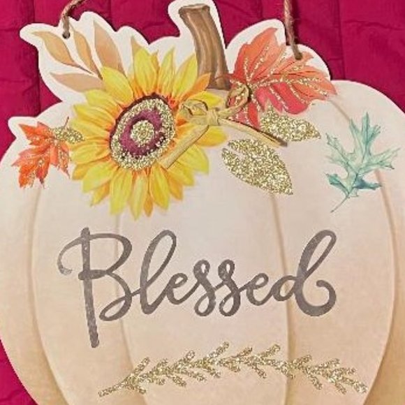 BRAND NEW NWT~ BLESSED PUMPKIN FALL HANGING SIGN DECORATION GLITTER SUNFLOWER - Picture 3 of 4